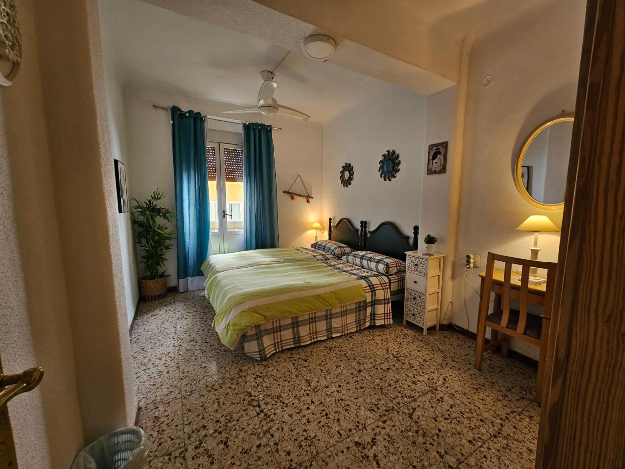 Guest House Capitan Meca Alicante Exterior photo